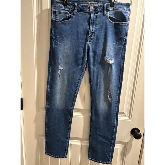 American Eagle Active Flex  Athletic Distressed Jeans 36 X 34 - Picture 1 of 5